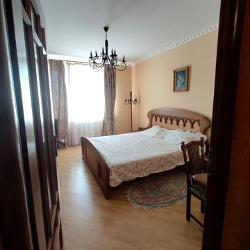 Князя Святослава пл., 5