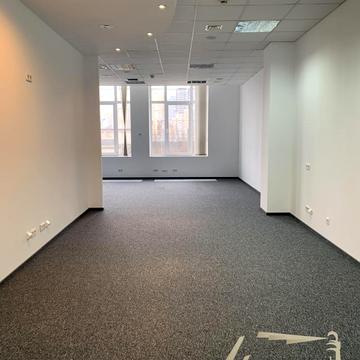 Миколи Грінченка вул., 4б