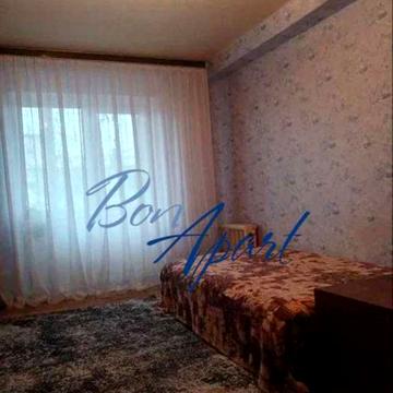 Зодчих вул., 32