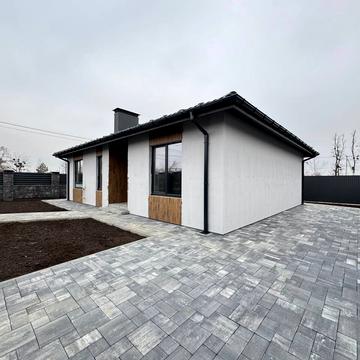 Остромирська вул.