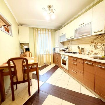 Герасима Кондратьєва вул. (Кірова), 211б