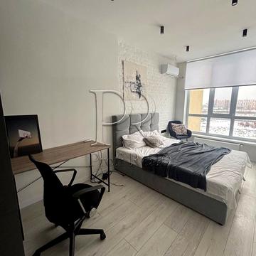 Богуславська вул., 1