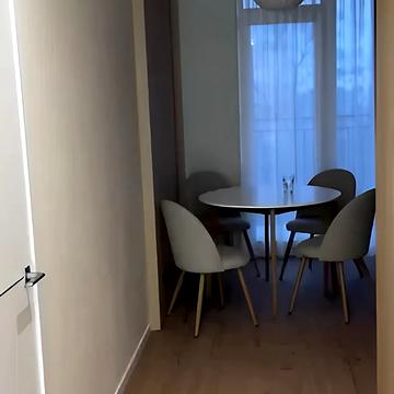 Юліана Пелеша вул., 3