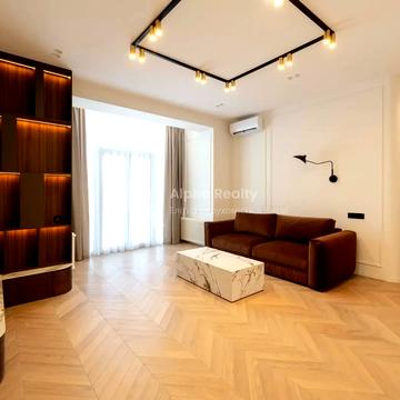 Івана Мазепи вул. (Січневого Повстання), 3-Б