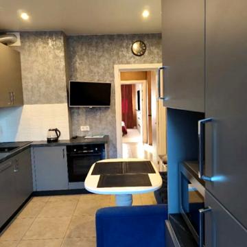 Українська вул., 83б к.1-5