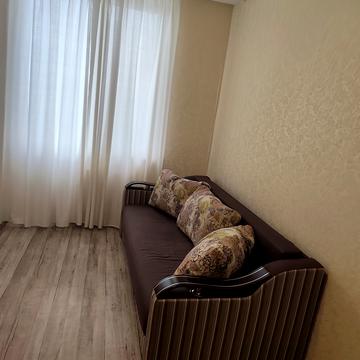 Михайлівська вул., (Будинок 1)