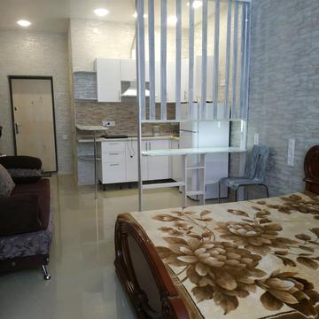 Владислава Бувалкіна вул. (Бочарова Генерала), 7