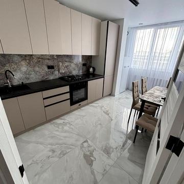 Тролейбусна вул., 3-Б