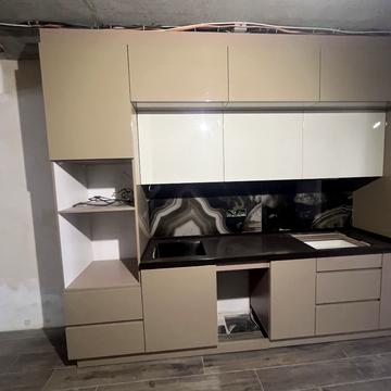 Професорська вул., 14