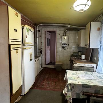 Тролейбусна вул., 23