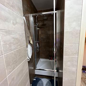 Академіка Сахарова вул., 9