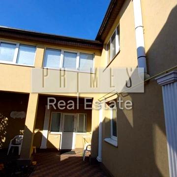 Лютнева вул.