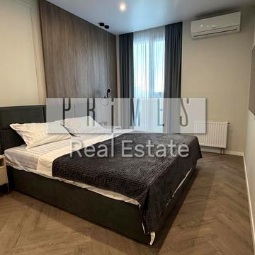 Залізничне шосе, 45