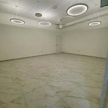 Дністровська вул., 2