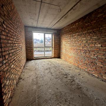 Фабрична вул., 2