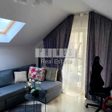 Садова вул., 8