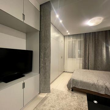 Жилянська вул., 118