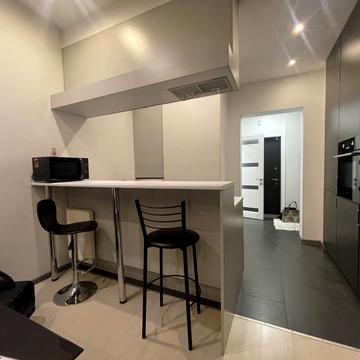 Жилянська вул., 118