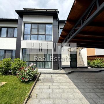 Лютнева вул.