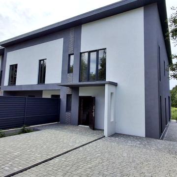 Молодіжна вул.