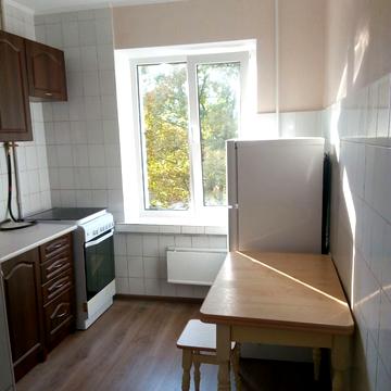 Сержа Лифаря вул. (Олександра Сабурова), 17-А