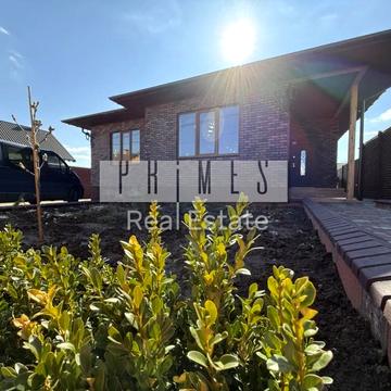 Центральна вул.