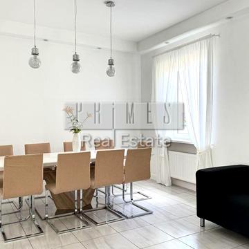 Зелена вул.