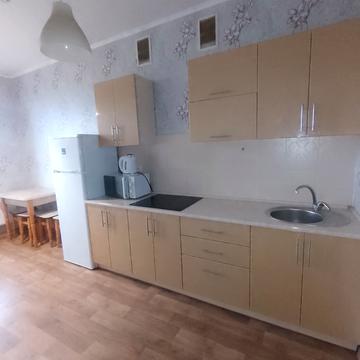 Тополина вул., 7-А