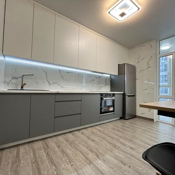 Миколи Гулака вул., 4