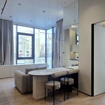 Антоновича вул. (Горького), (Будинок)