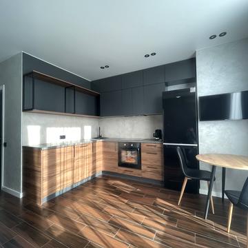 Салютна вул., 2к1