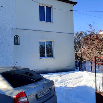 бічна Івана Котляревського вул., 12