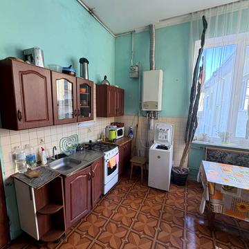 Дністерська вул., 22а