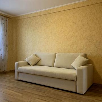 Павла Тичини просп., 11