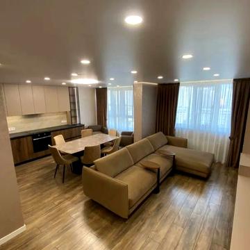 Михайла Максимовича вул. (Онуфрія Трутенка), 32-А