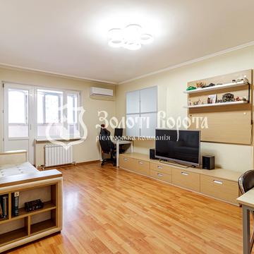 Бориса Гмирі вул., 1/2