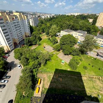 Свободи вул., 12а
