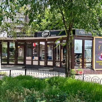 Моторобудівників просп., 22