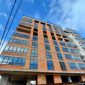 Євгена Мєшковського вул., 19