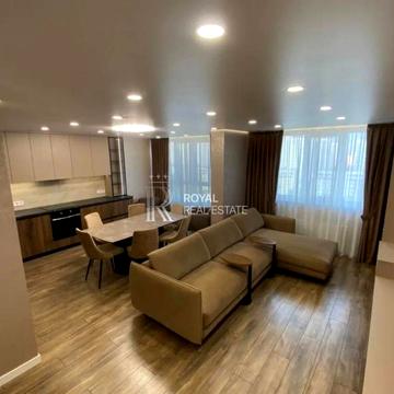 Михайла Максимовича вул. (Онуфрія Трутенка), 32-А