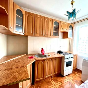 Павела Йозефа Шафарика вул. (), 2