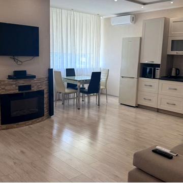 Воскресенський просп. (Перова), 10а