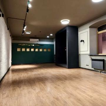 Володимира Мономаха вул. (Московська), 23