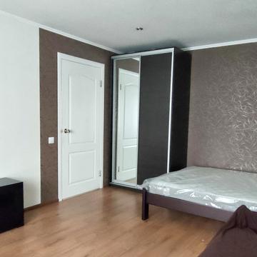 Голосіївський просп. (40-річчя Жовтня), 84