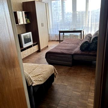 Андрія Малишка вул., 11