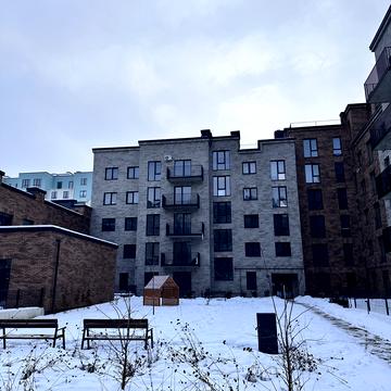 Вовчинецька вул., (Будинок 9)