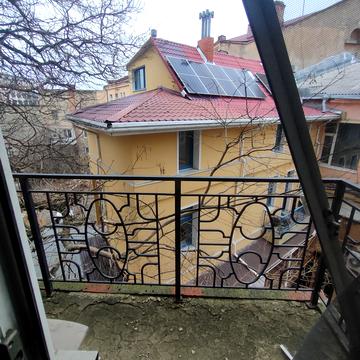 Преображенська вул., 35