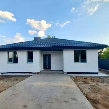 Весняна вул.