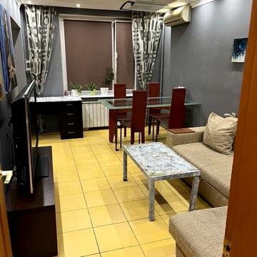 Мілютенка вул., 17-Б