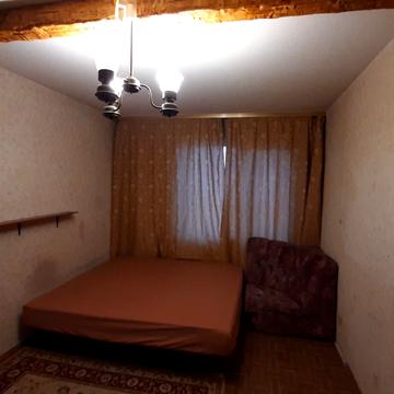 Драгоманова вул., 14